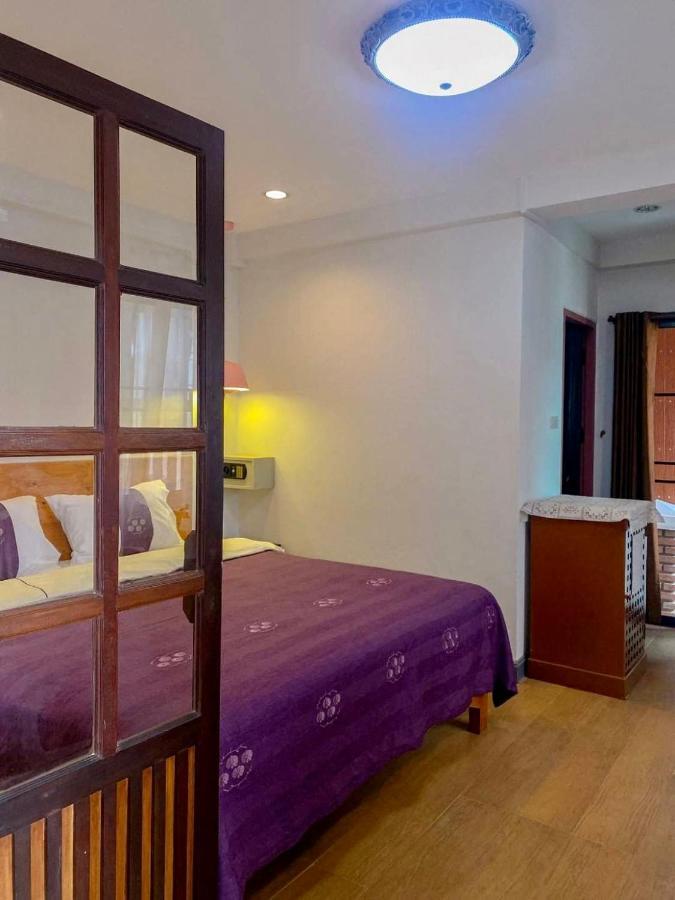 Tjr Boutique Hotel Chiang Mai Bagian luar foto