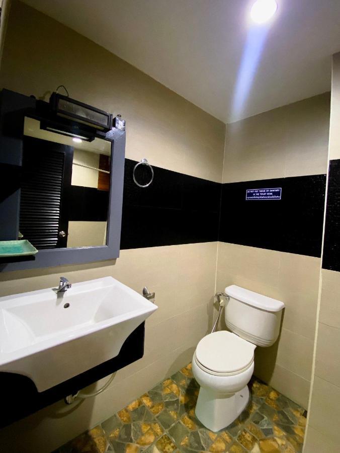Tjr Boutique Hotel Chiang Mai Bagian luar foto