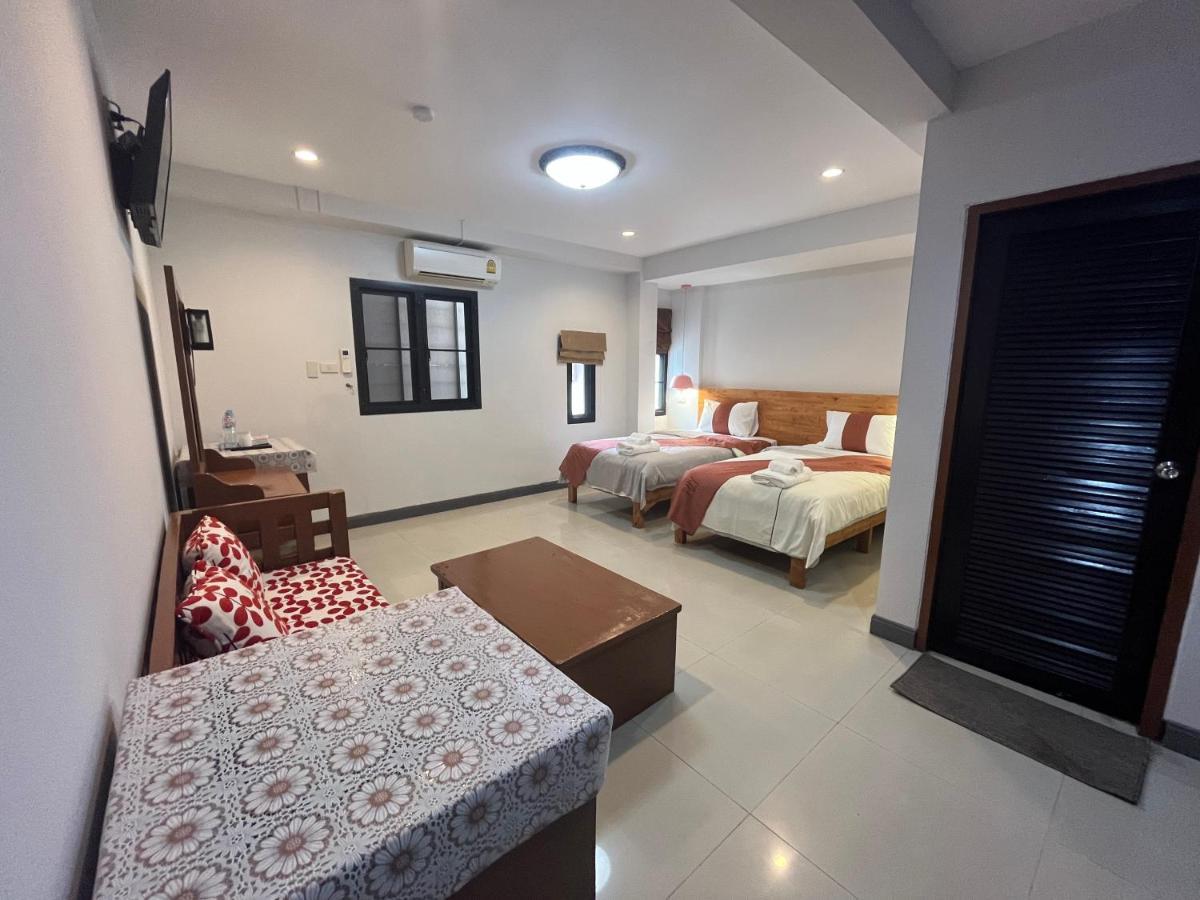 Tjr Boutique Hotel Chiang Mai Bagian luar foto
